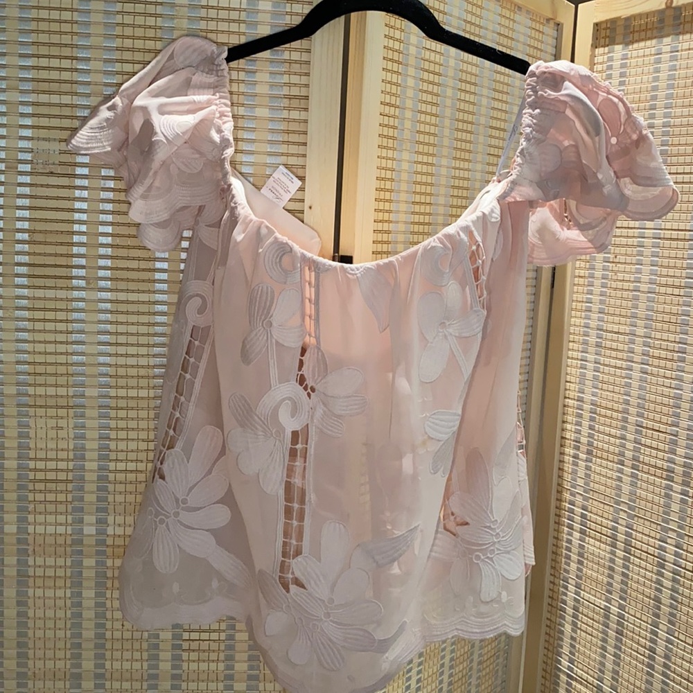 Lovers + Friends Off the Shoulder blouse